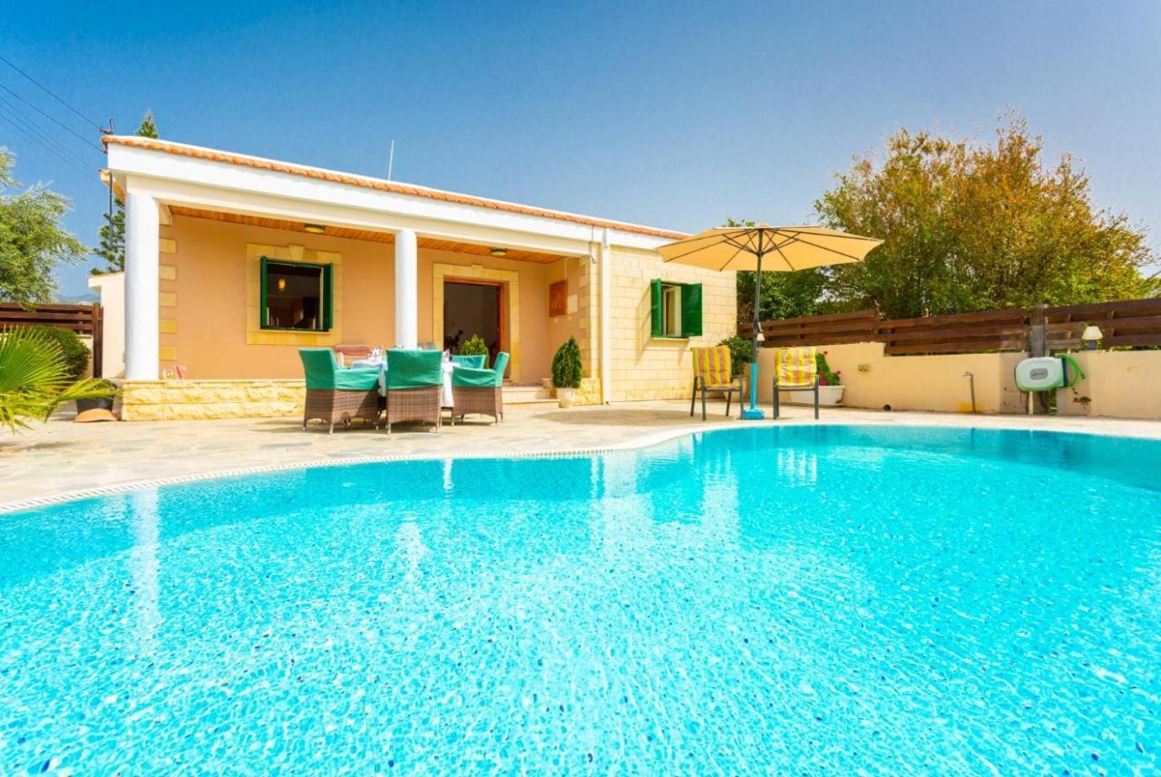 Villa Constantinos Kato Yialia Exteriér fotografie