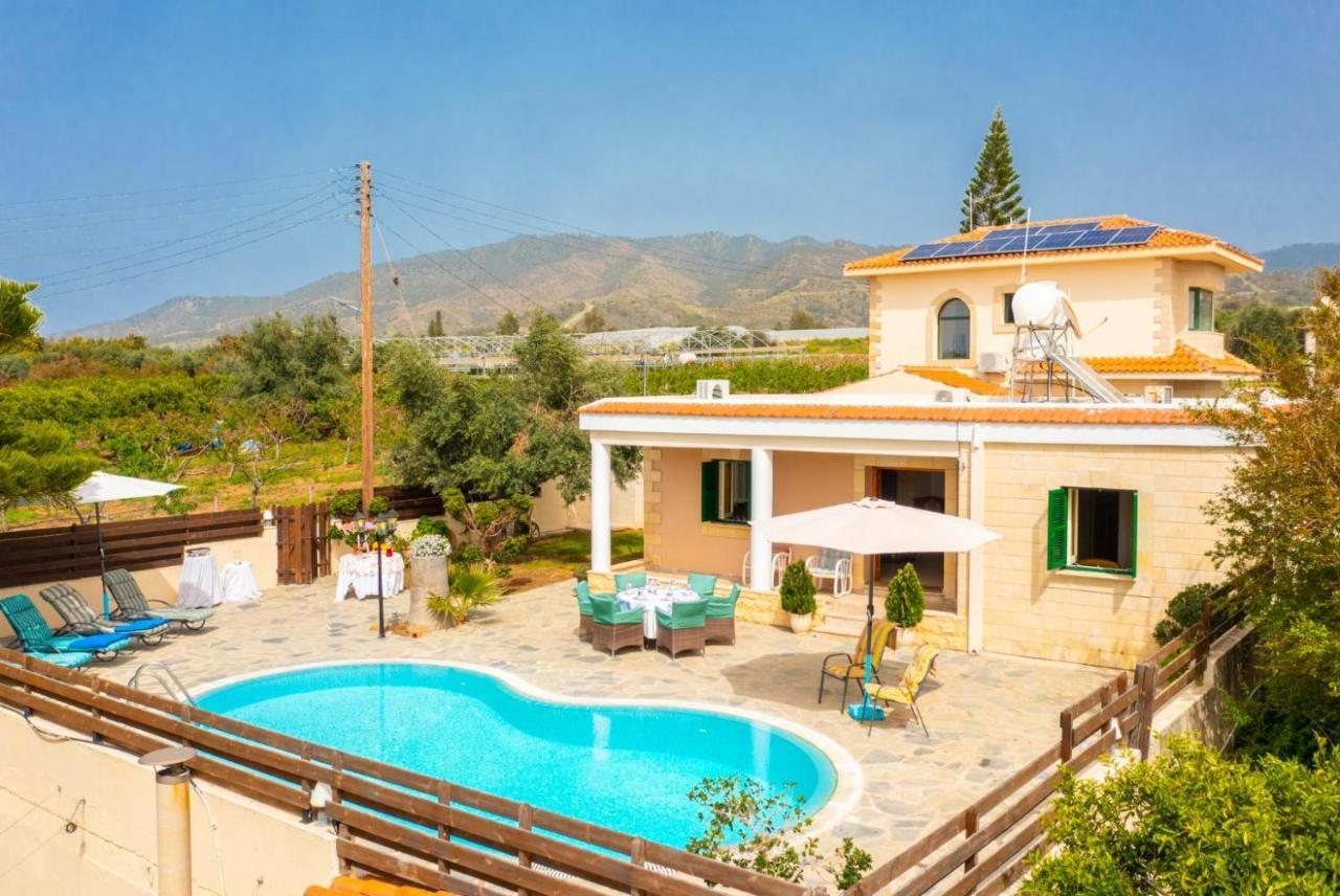 Villa Constantinos Kato Yialia Exteriér fotografie